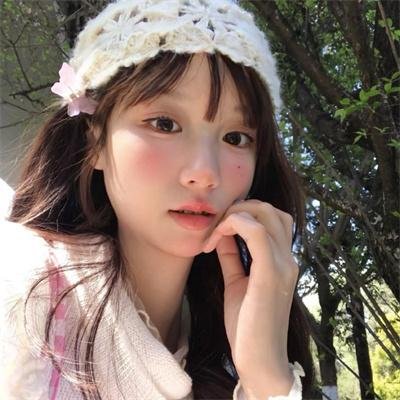 草地英熊